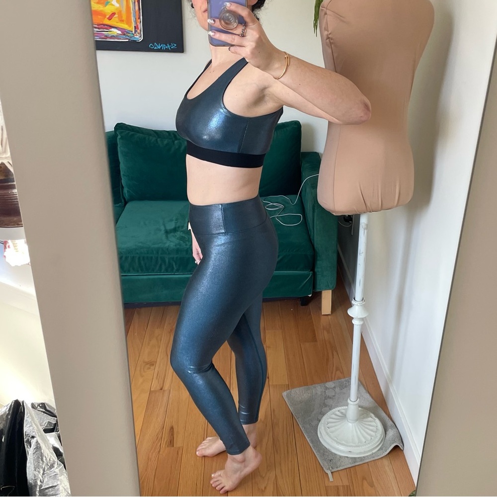 Heroine Sport Marvel Shiny Blue 2 Piece High Rise Leggings Sports Bra Set EUC M - Picture 5 of 9